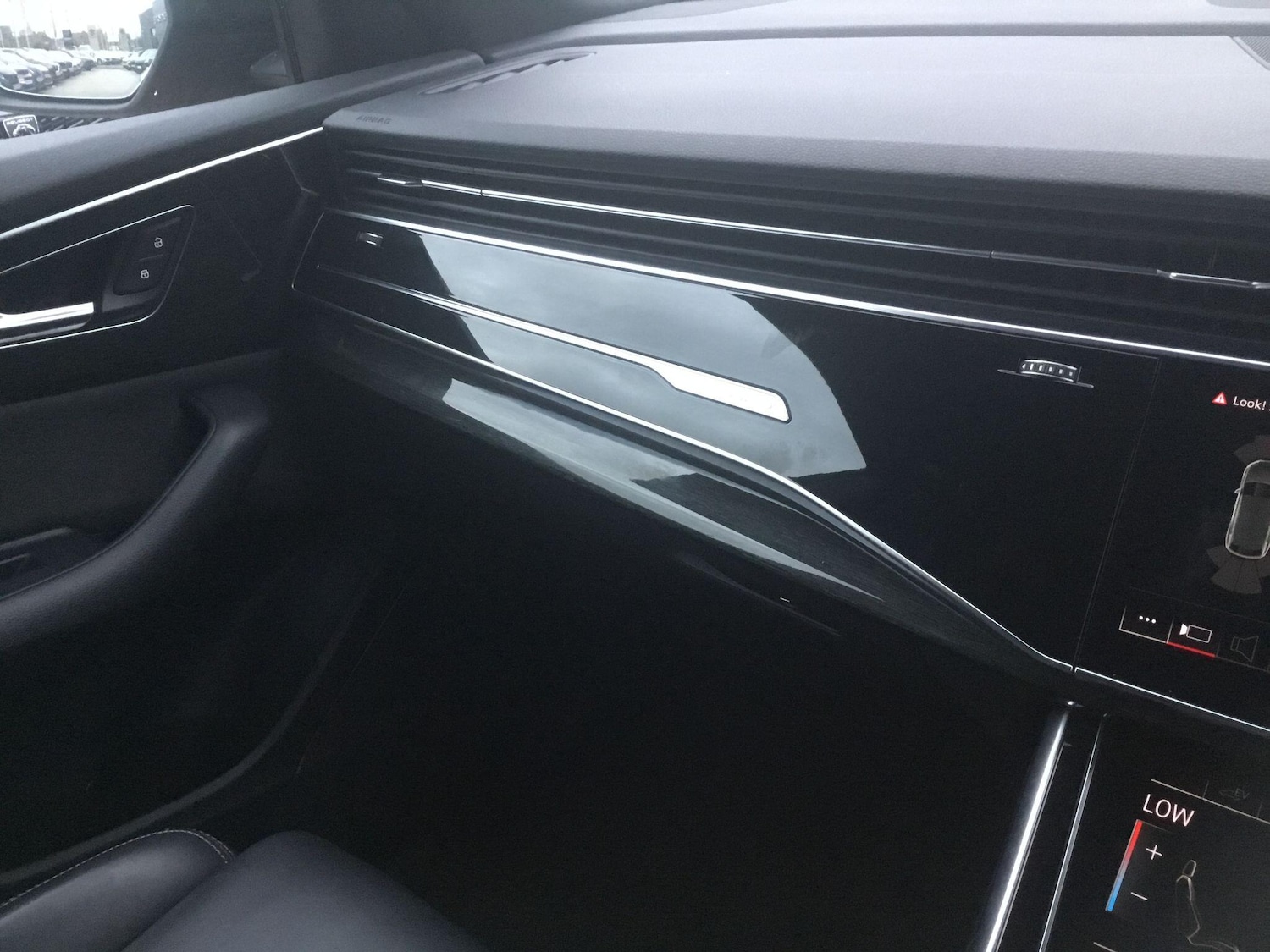 Used Audi Q8 for sale - 77659037: Photo 59