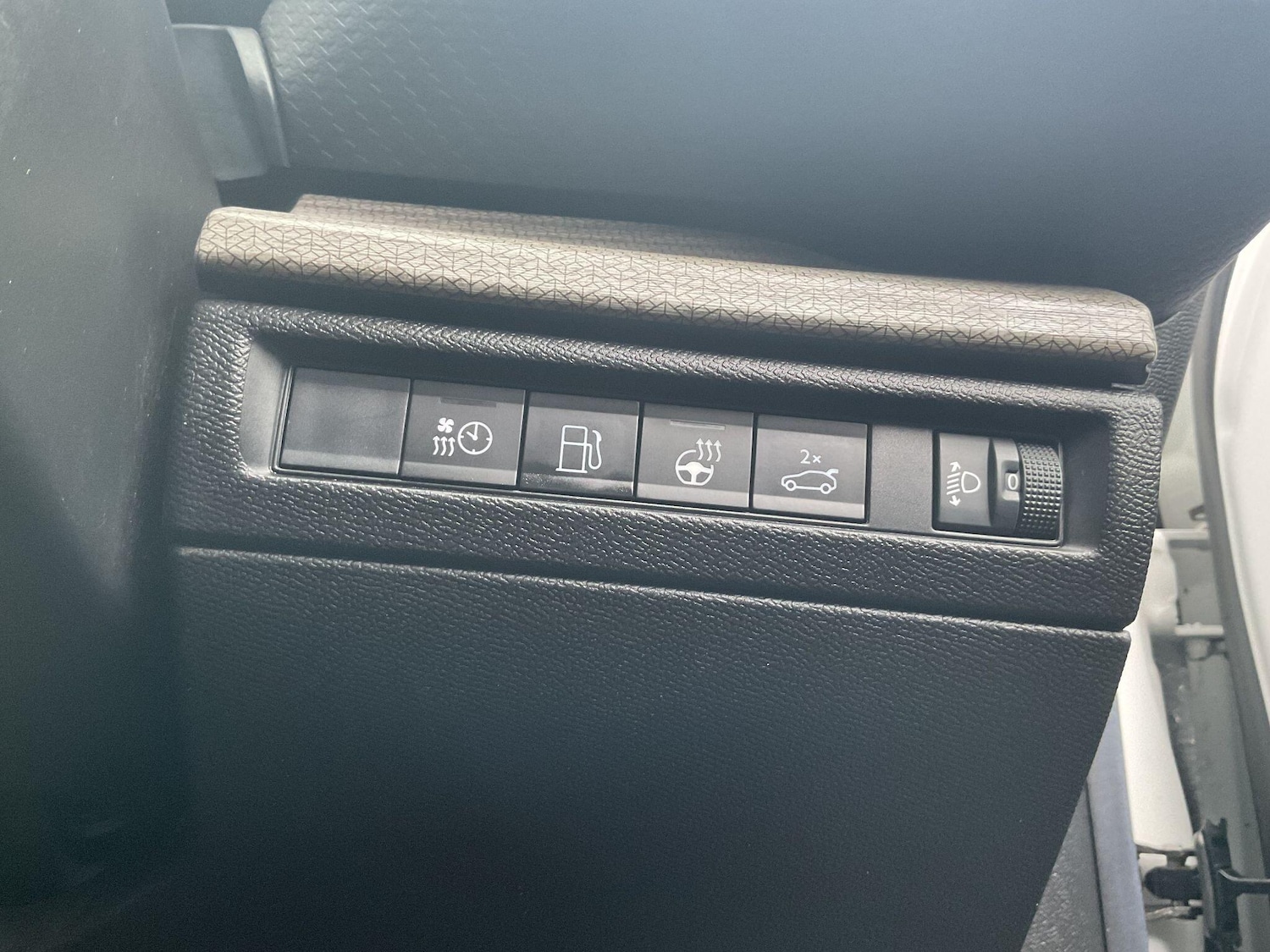 Used Citroen C5 X 2023 for sale - 77683693: Photo 38