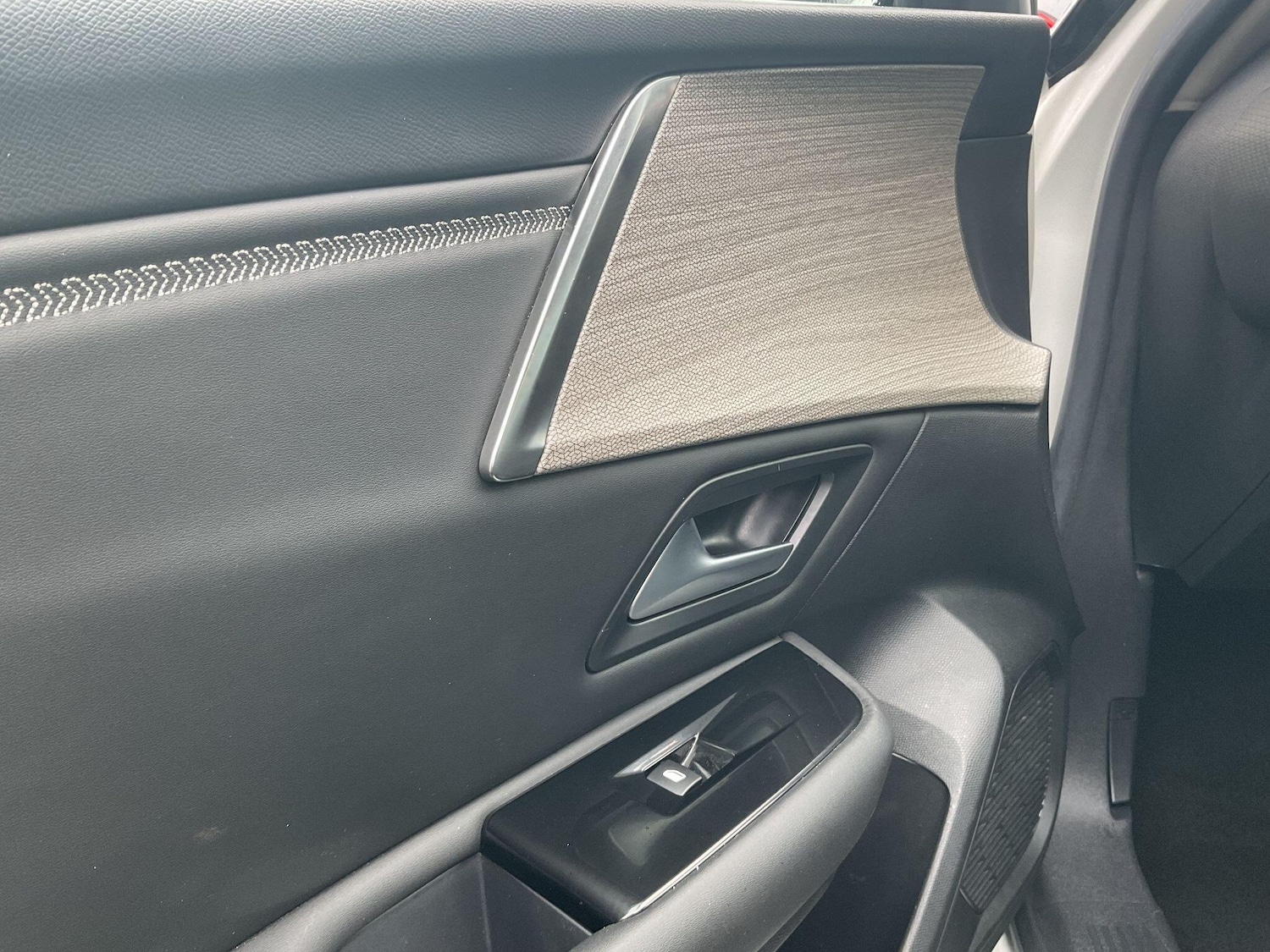 Used Citroen C5 X 2023 for sale - 77683693: Photo 39