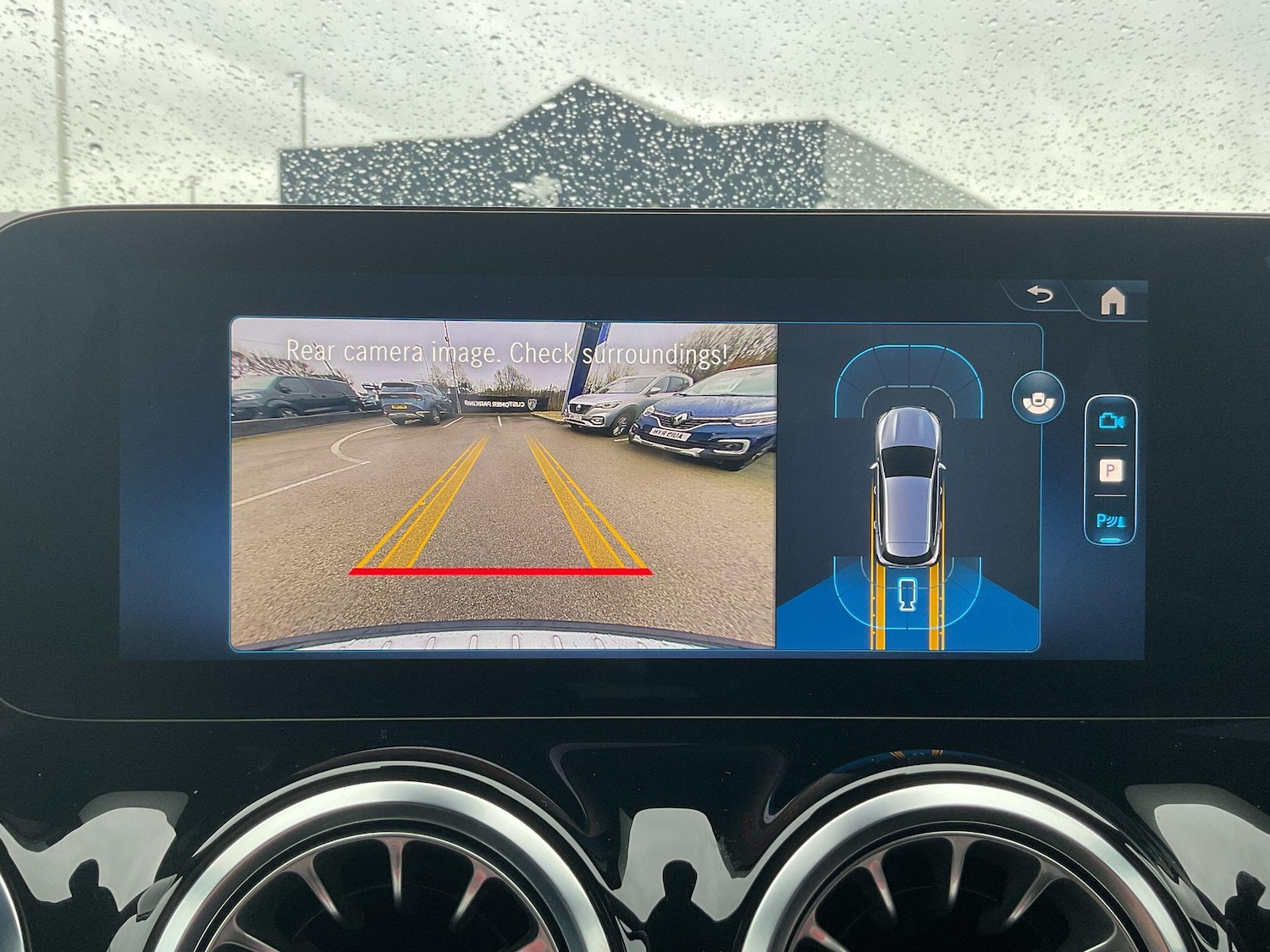 Used Mercedes-Benz GLA 2024 for sale - 77108929: Photo 26