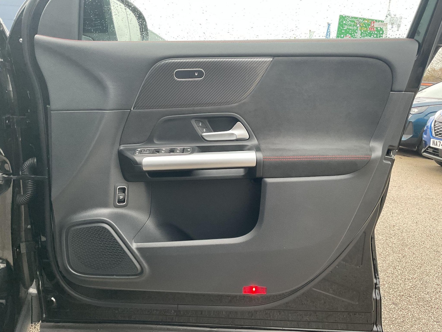 Used Mercedes-Benz GLA 2024 for sale - 77108929: Photo 44