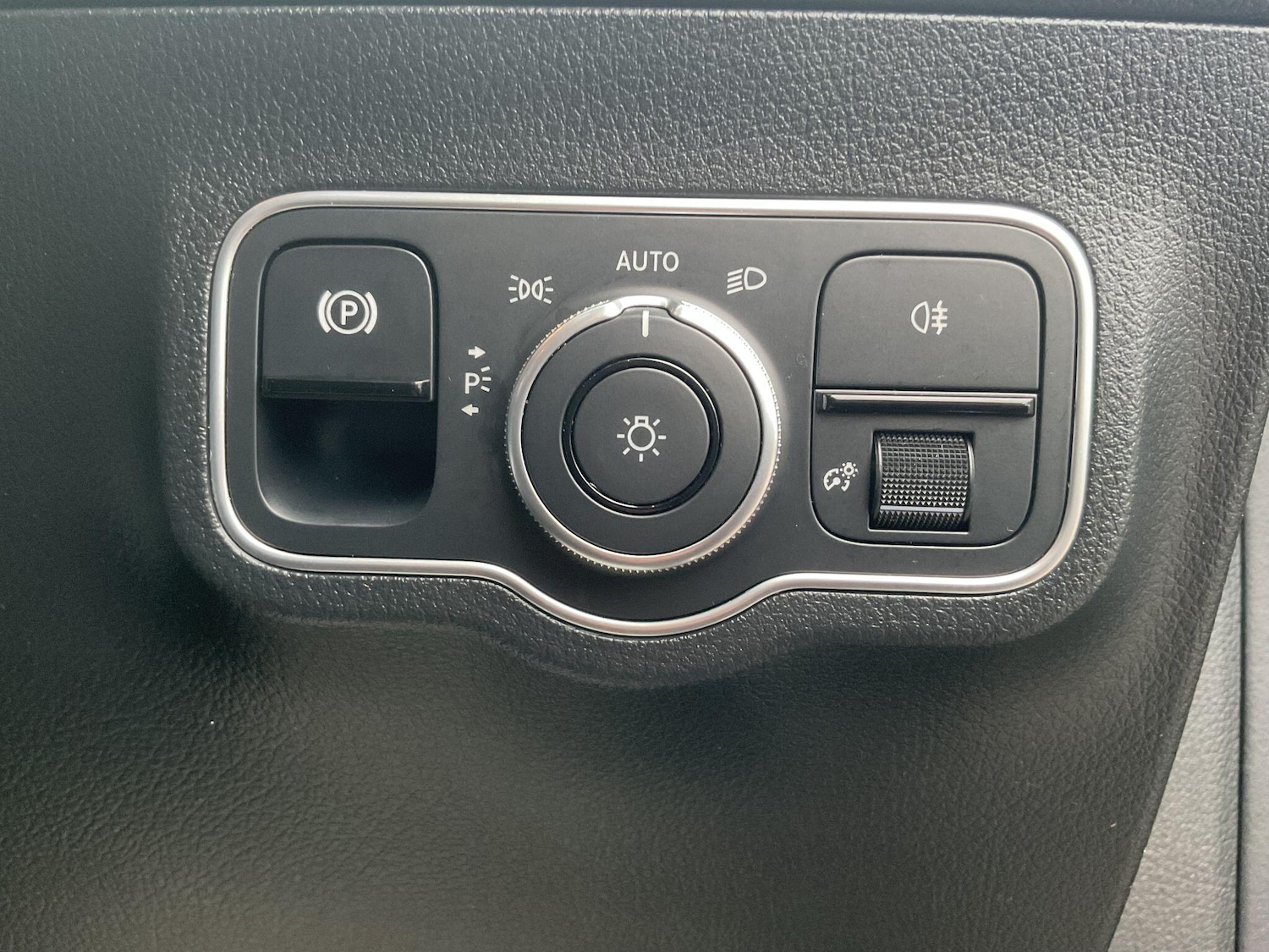 Used Mercedes-Benz GLA 2024 for sale - 77108929: Photo 52