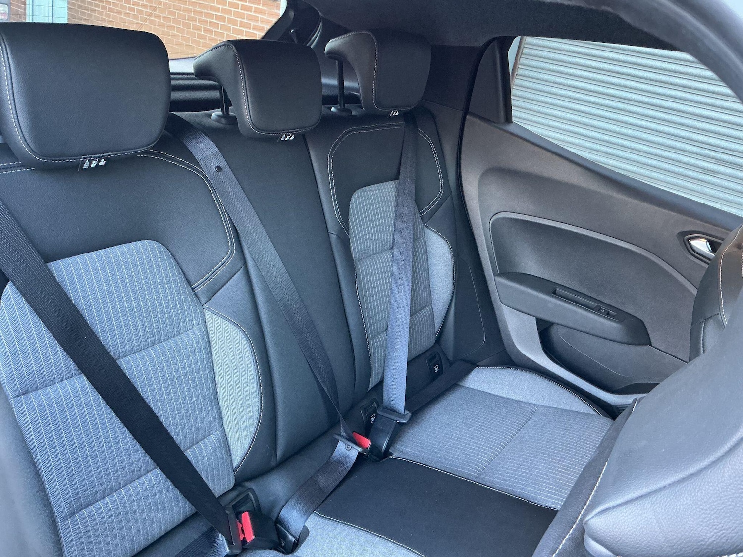 Used Renault Clio 2024 for sale - 77454947: Photo 17