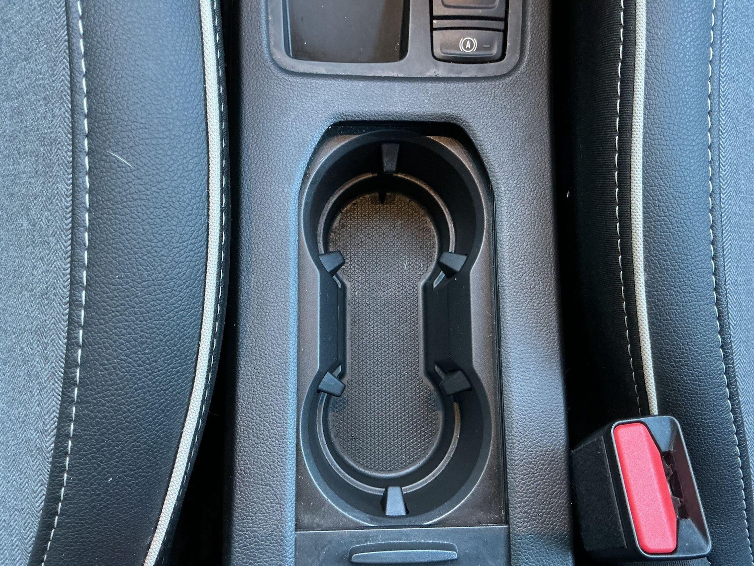 Used Renault Clio 2024 for sale - 77454947: Photo 32