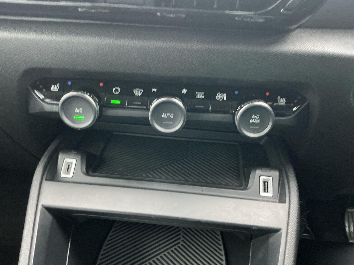 Used Citroen C4 2023 for sale - 77242429: Photo 44