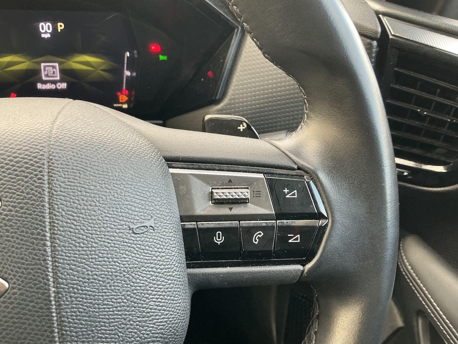 Used DS Automobiles DS 4 2022 for sale - 76850540: Photo 29