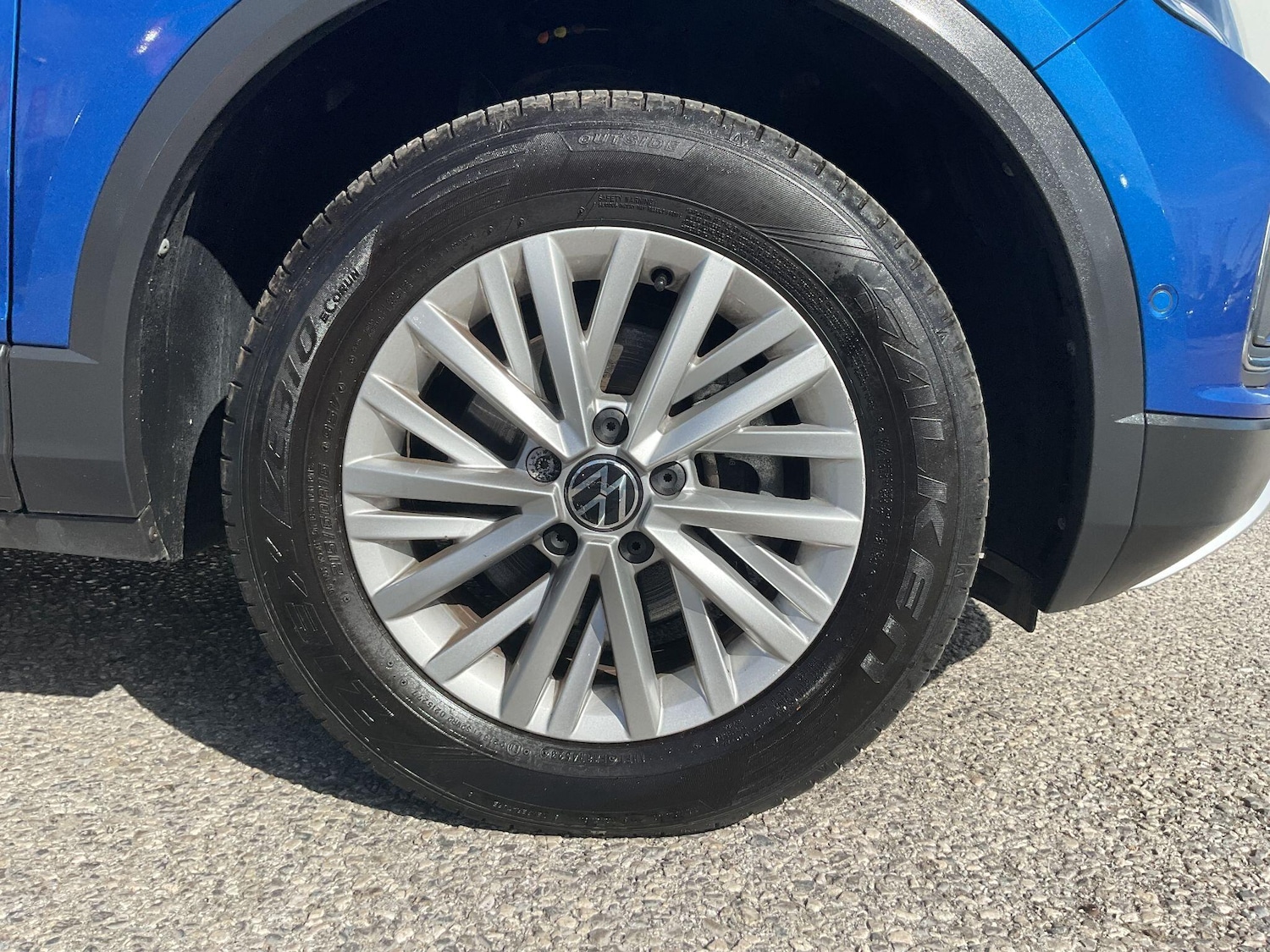 Used Volkswagen T-Roc for sale - 78127313: Photo 10