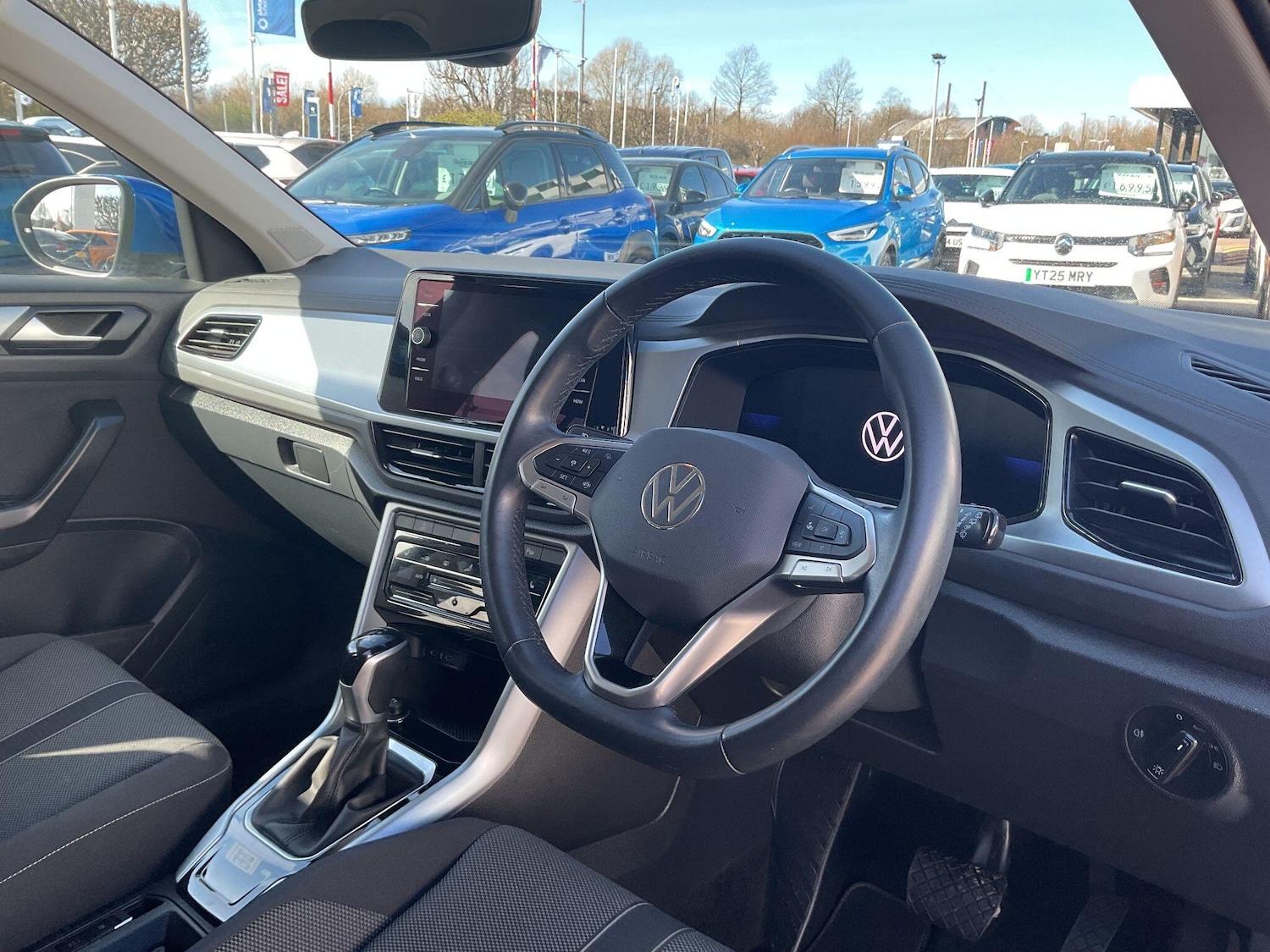 Used Volkswagen T-Roc for sale - 78127313: Photo 17