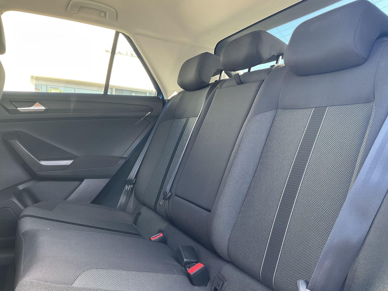 Used Volkswagen T-Roc for sale - 78127313: Photo 21