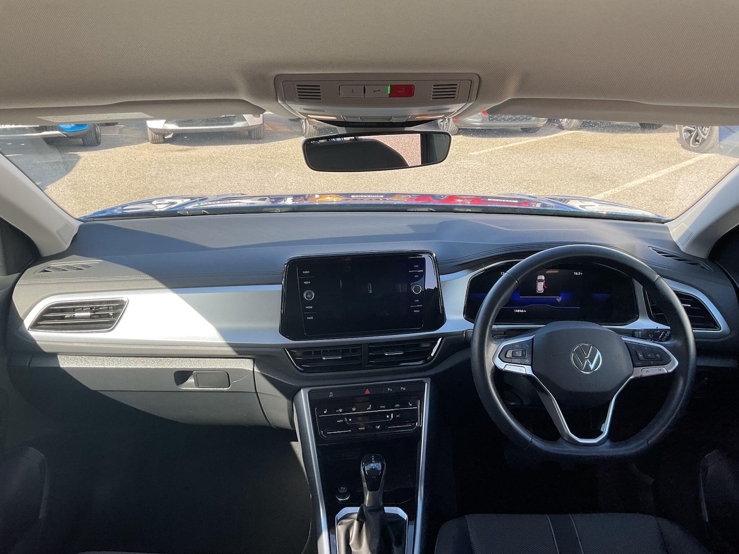 Used Volkswagen T-Roc for sale - 78127313: Photo 24