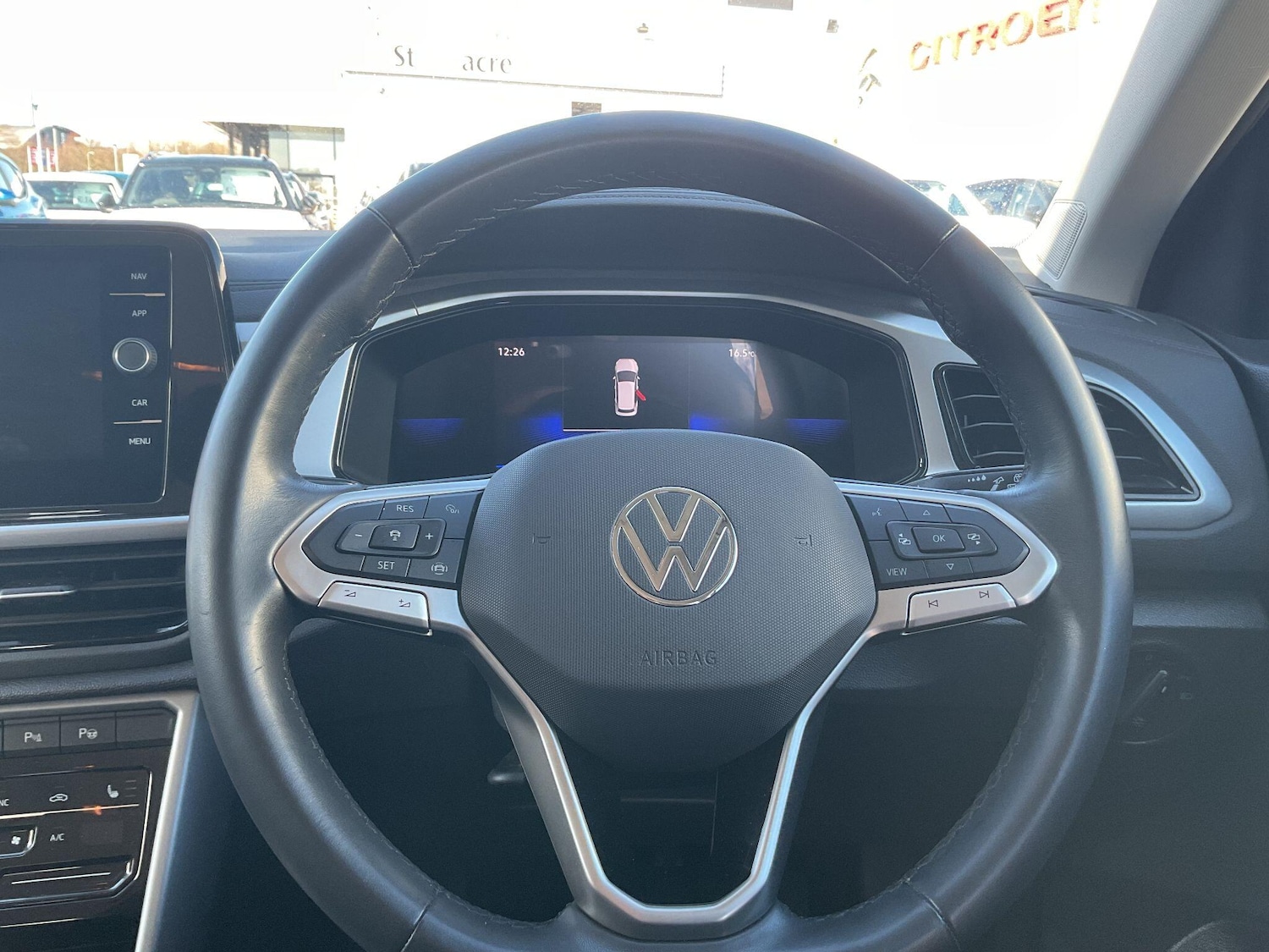 Used Volkswagen T-Roc for sale - 78127313: Photo 25