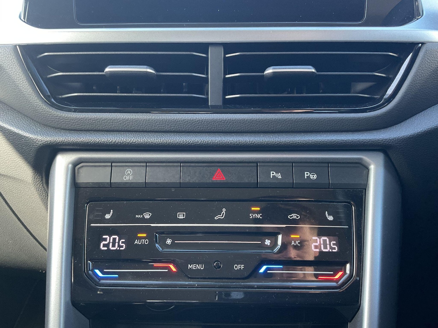 Used Volkswagen T-Roc for sale - 78127313: Photo 36