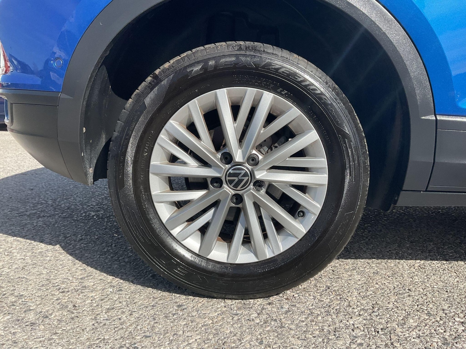 Used Volkswagen T-Roc for sale - 78127313: Photo 9