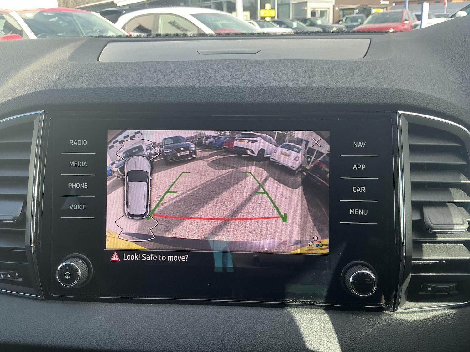 Used Skoda Karoq 2024 for sale - 78034383: Photo 30