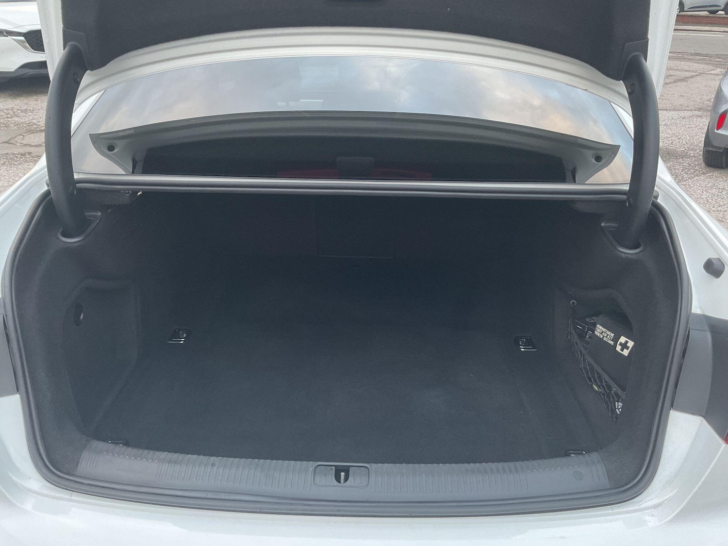 Used Audi A4 2021 for sale - 76926985: Photo 9