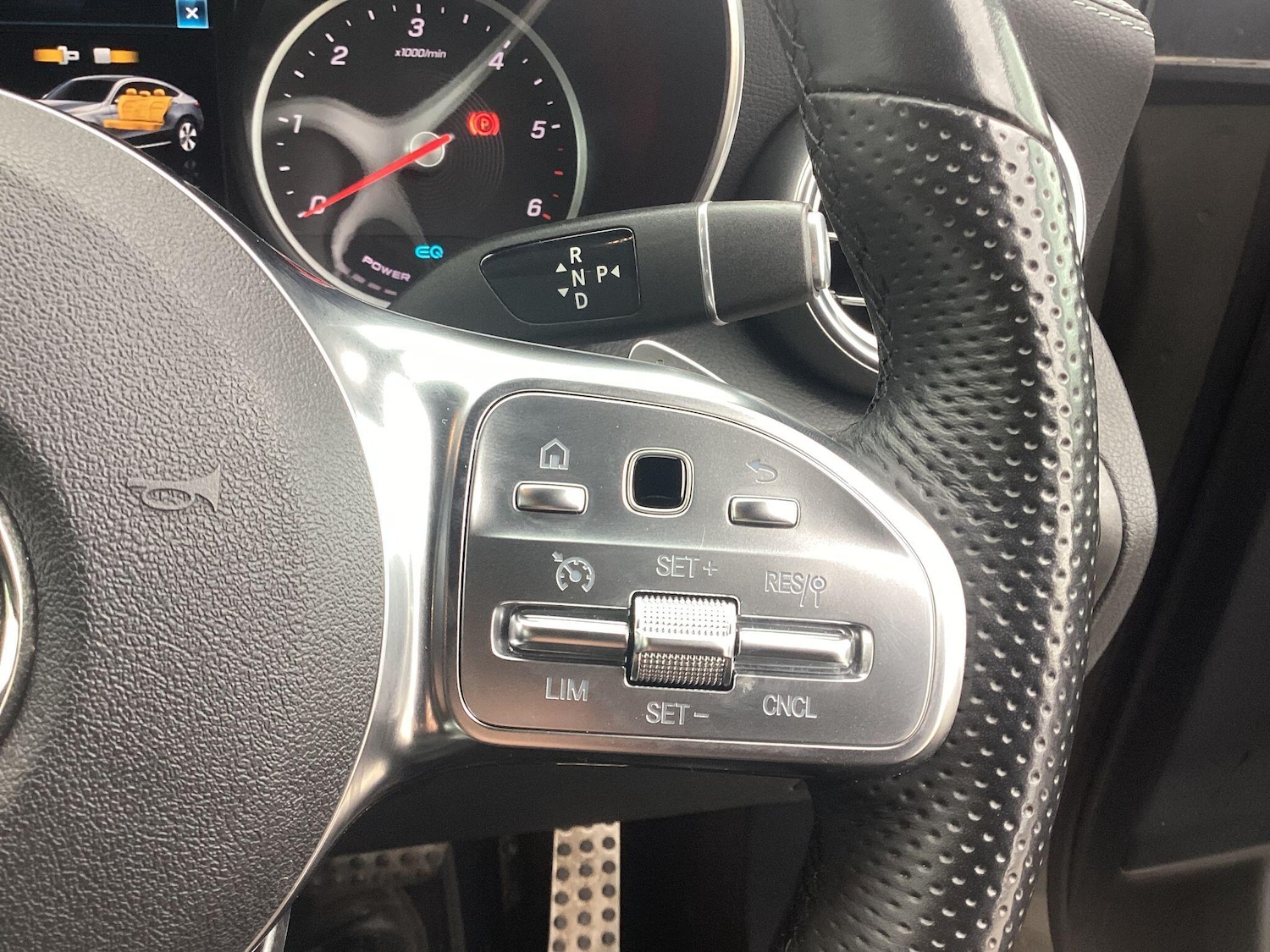 Used Mercedes-Benz GLC 2021 for sale - 75728810: Photo 16