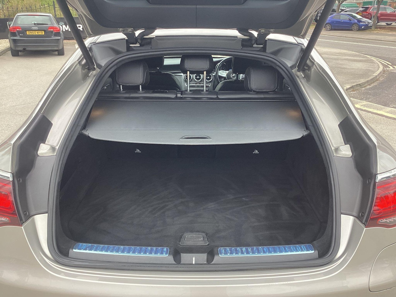 Used Mercedes-Benz GLC 2021 for sale - 75728810: Photo 23