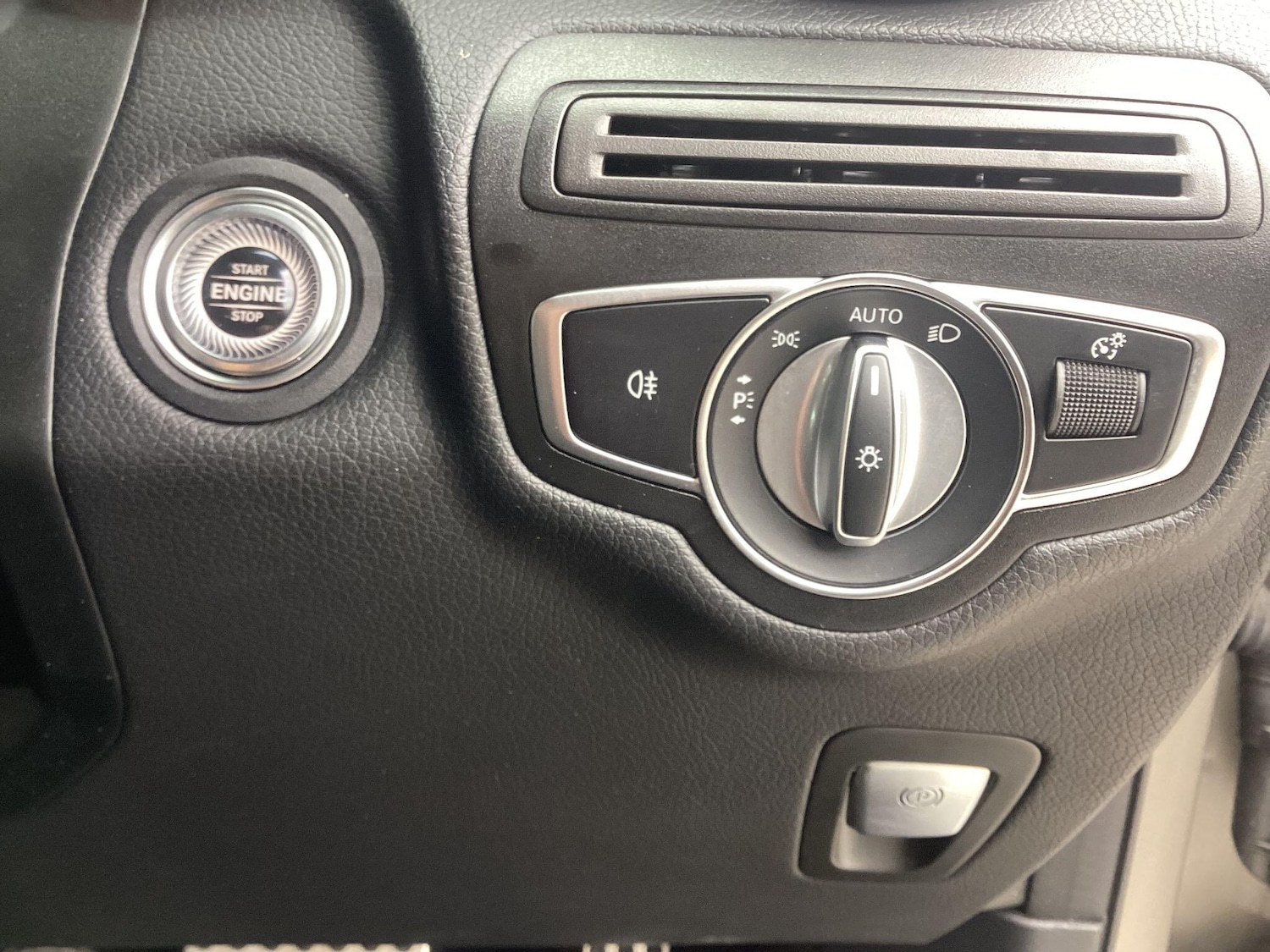 Used Mercedes-Benz GLC 2021 for sale - 75728810: Photo 26