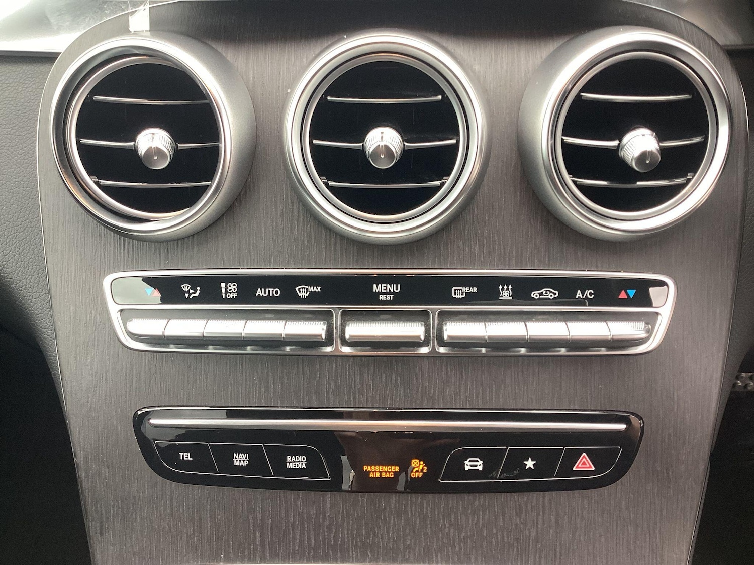 Used Mercedes-Benz GLC 2021 for sale - 75728810: Photo 28