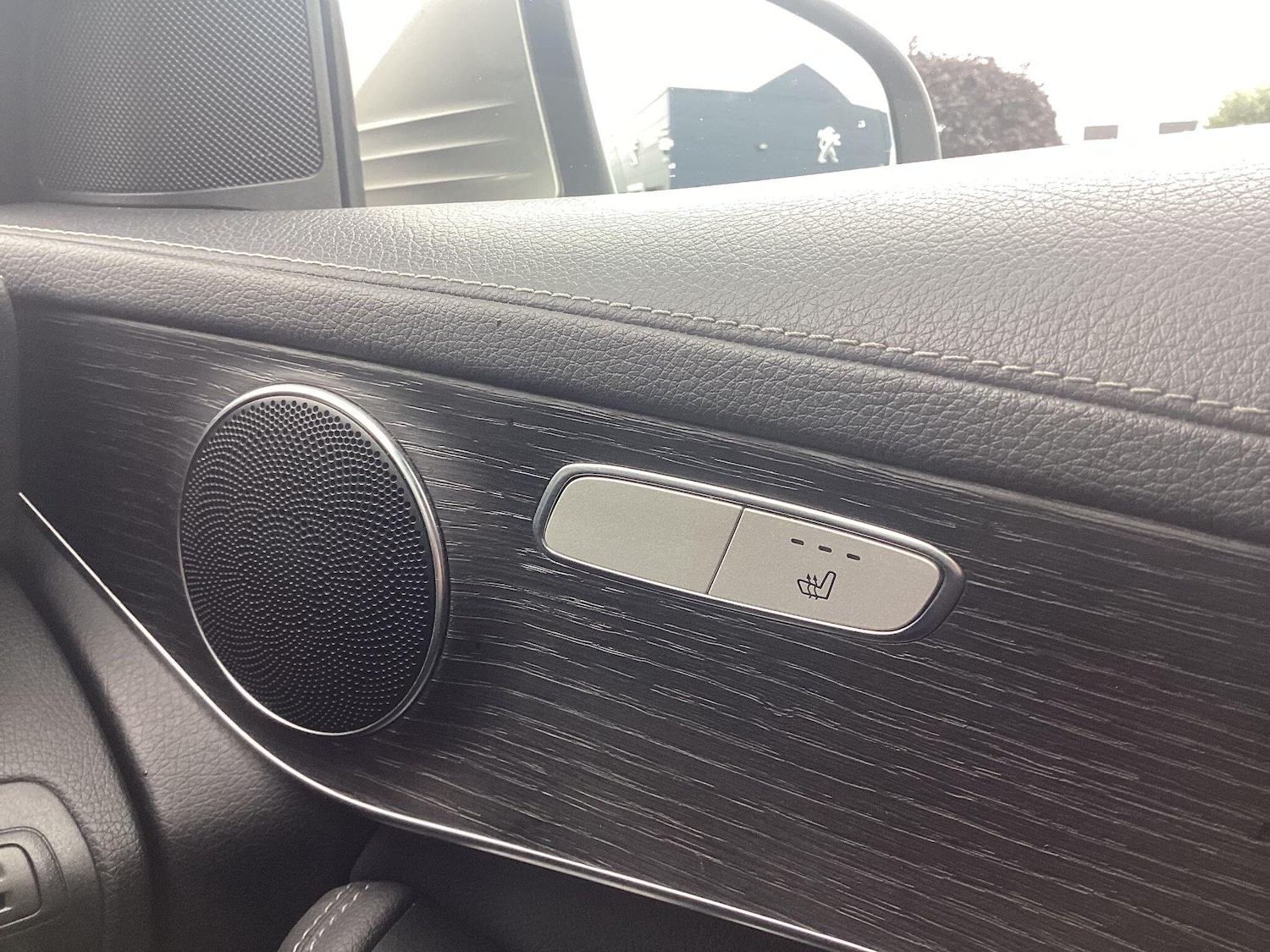 Used Mercedes-Benz GLC 2021 for sale - 75728810: Photo 29