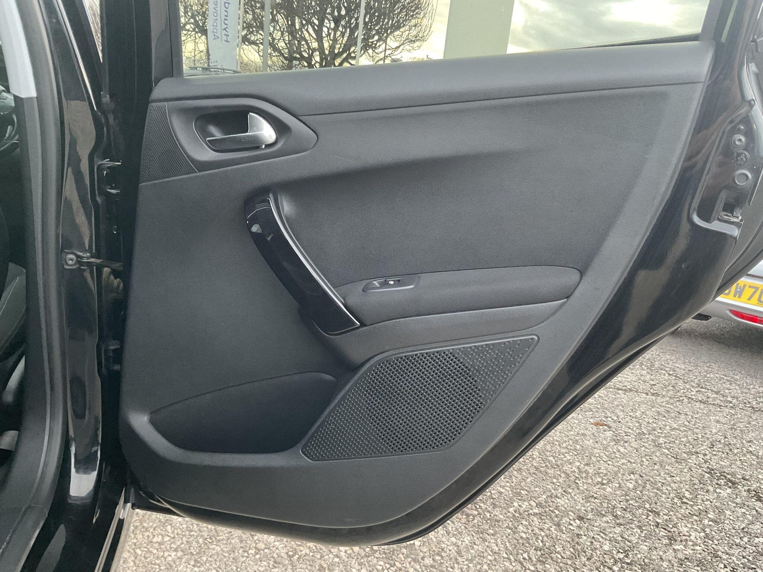 Used Peugeot 208 2019 for sale - 77021262: Photo 20