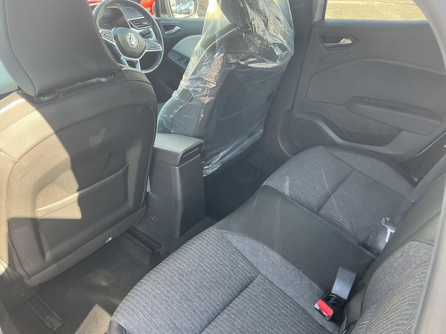 Used Renault Clio 2023 for sale - 76666787: Photo 20