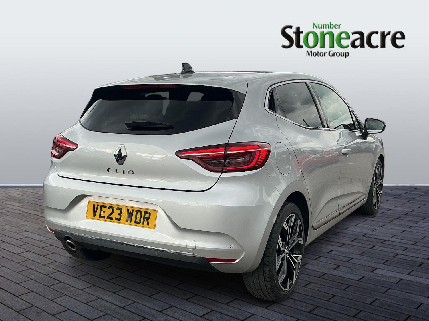 Used Renault Clio 2023 for sale - 76666787: Photo 3