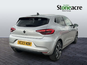 Used Renault Clio 2023 for sale - 76666787: Photo