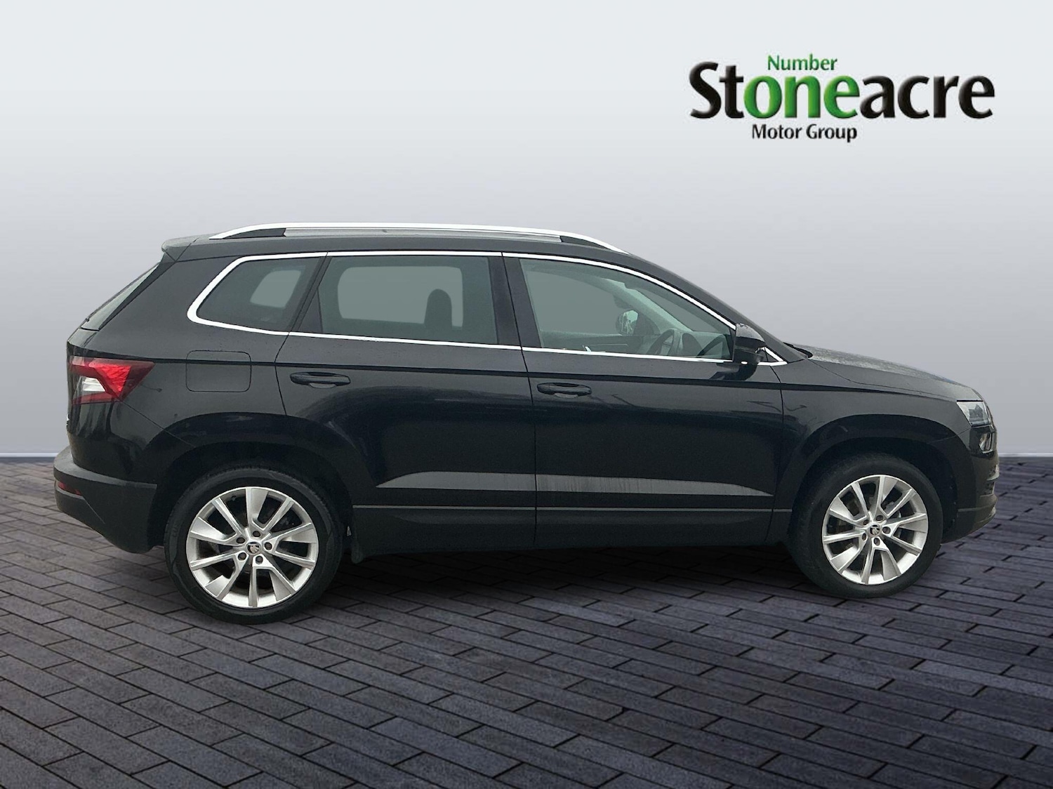 Used Skoda Karoq 2018 for sale - 77074920: Photo 2