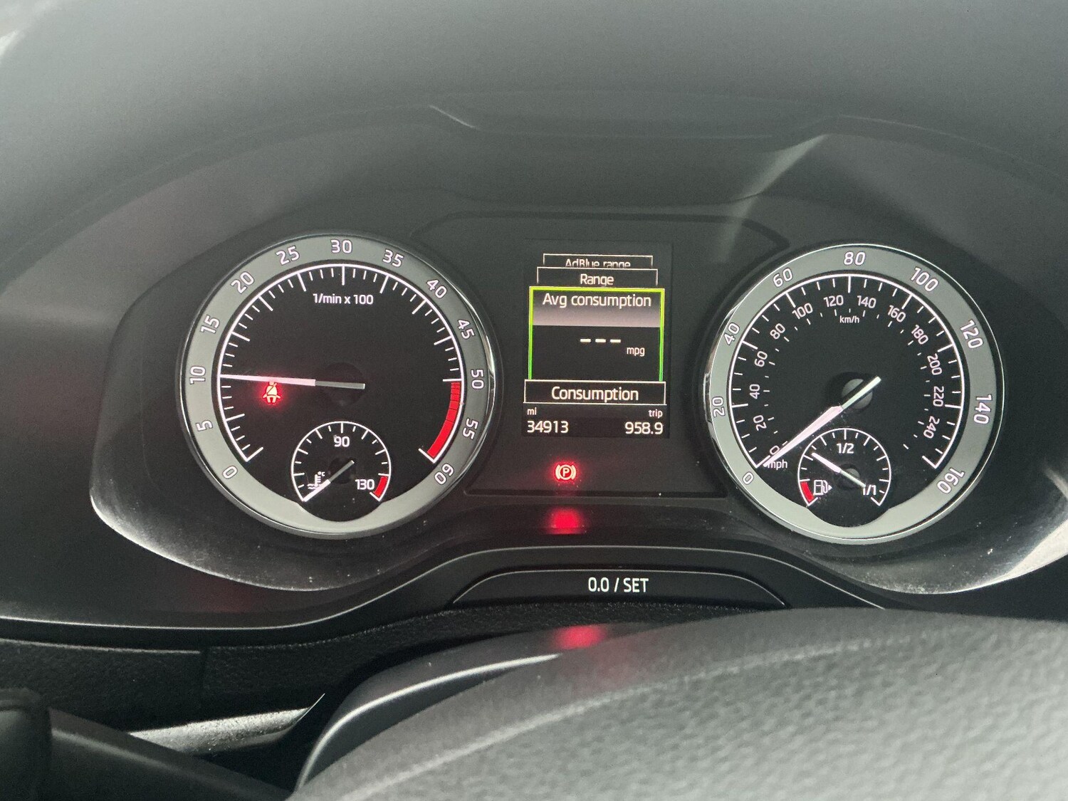 Used Skoda Karoq 2018 for sale - 77074920: Photo 37