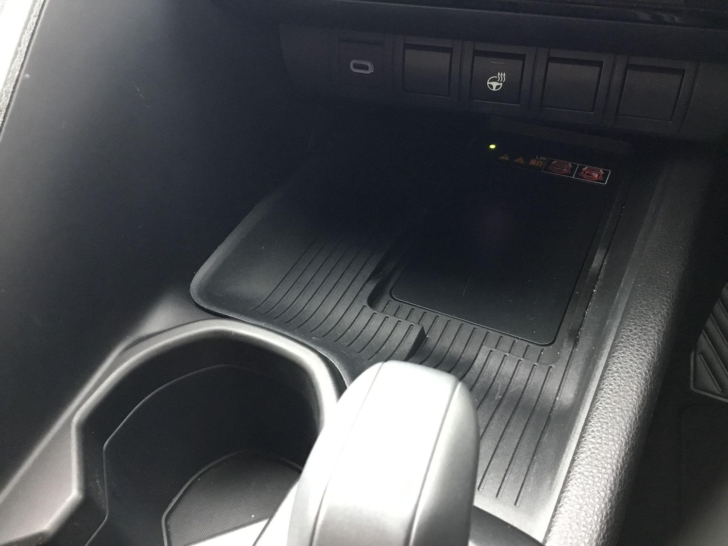 Used Toyota C-HR 2024 for sale - 77098183: Photo 25