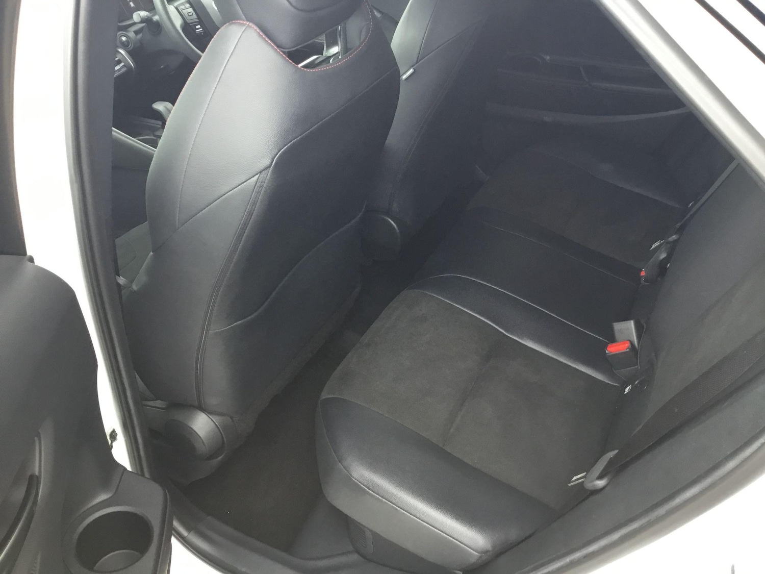 Used Toyota C-HR 2024 for sale - 77098183: Photo 35