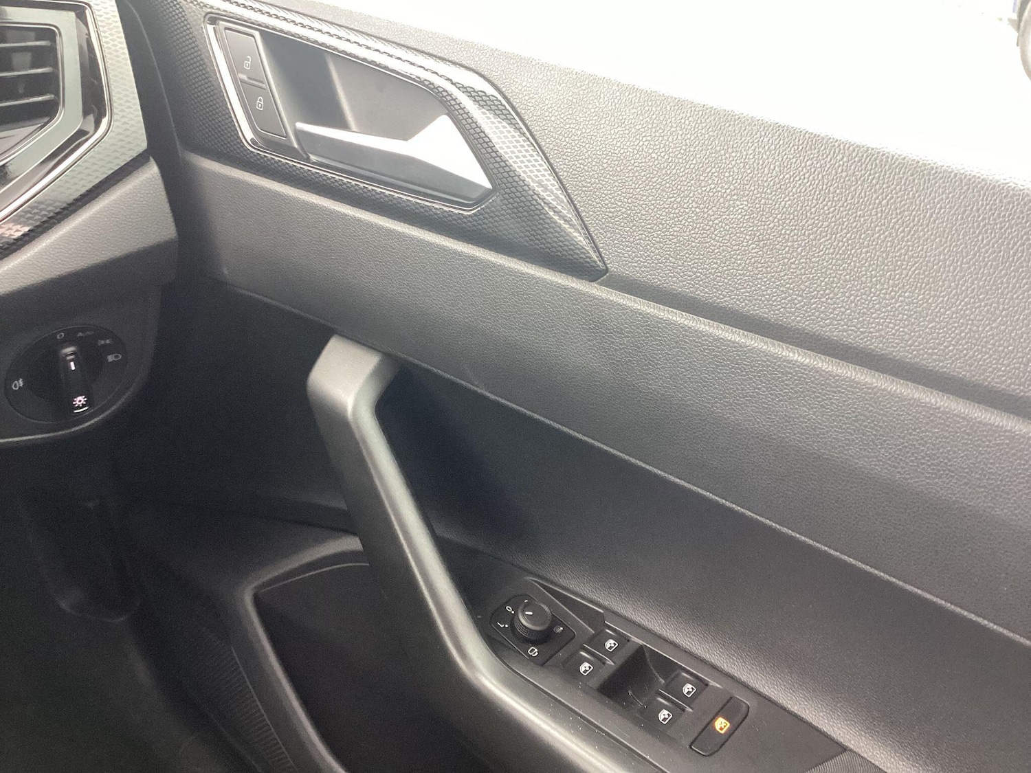 Used Volkswagen Polo 2024 for sale - 76377304: Photo 30