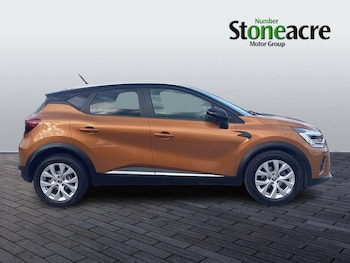 Used Renault Captur 2020 for sale - 75883591: Photo