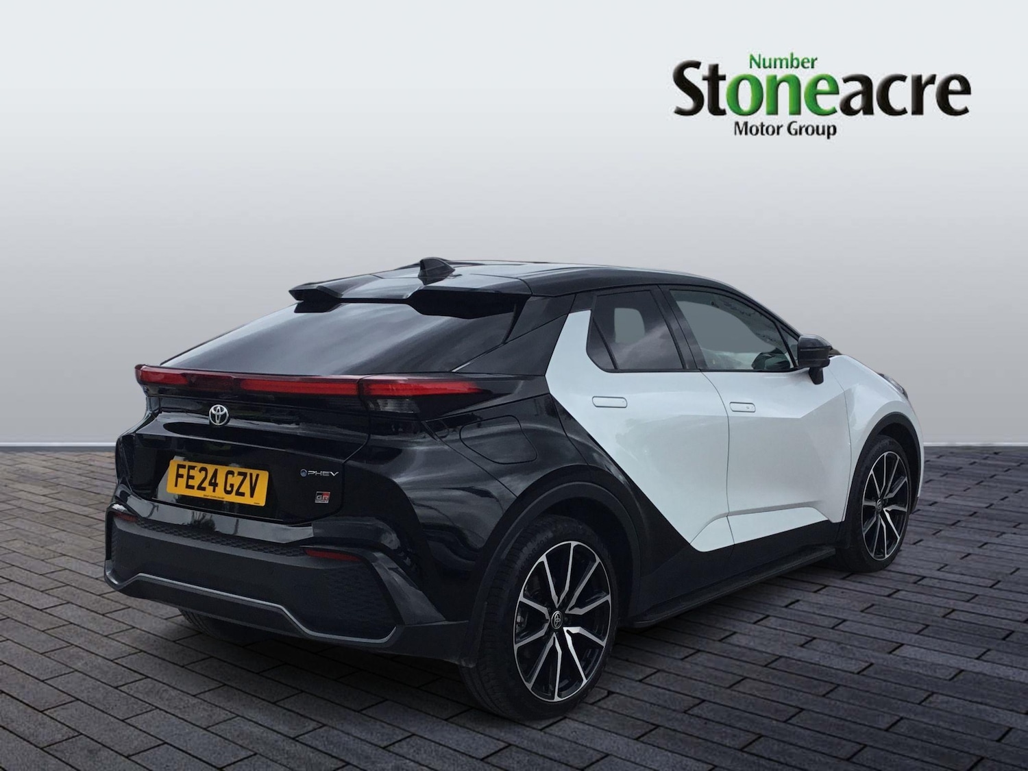 Used Toyota C-HR 2024 for sale - 77017179: Photo 3