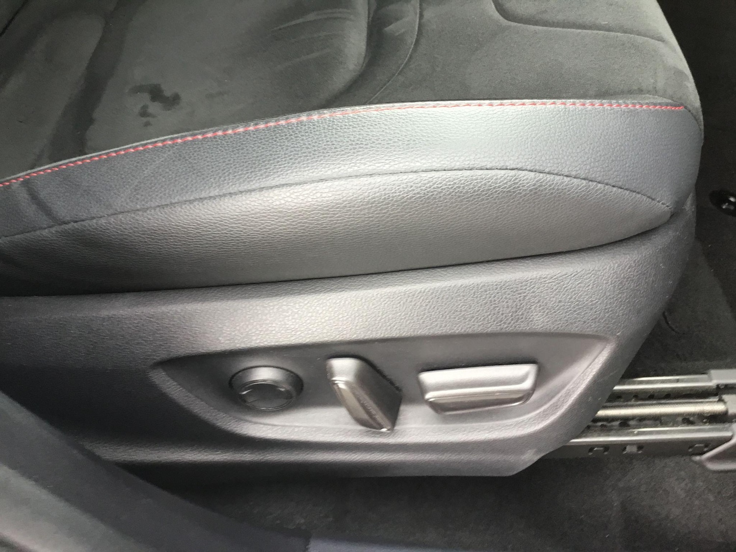 Used Toyota C-HR 2024 for sale - 77017179: Photo 33