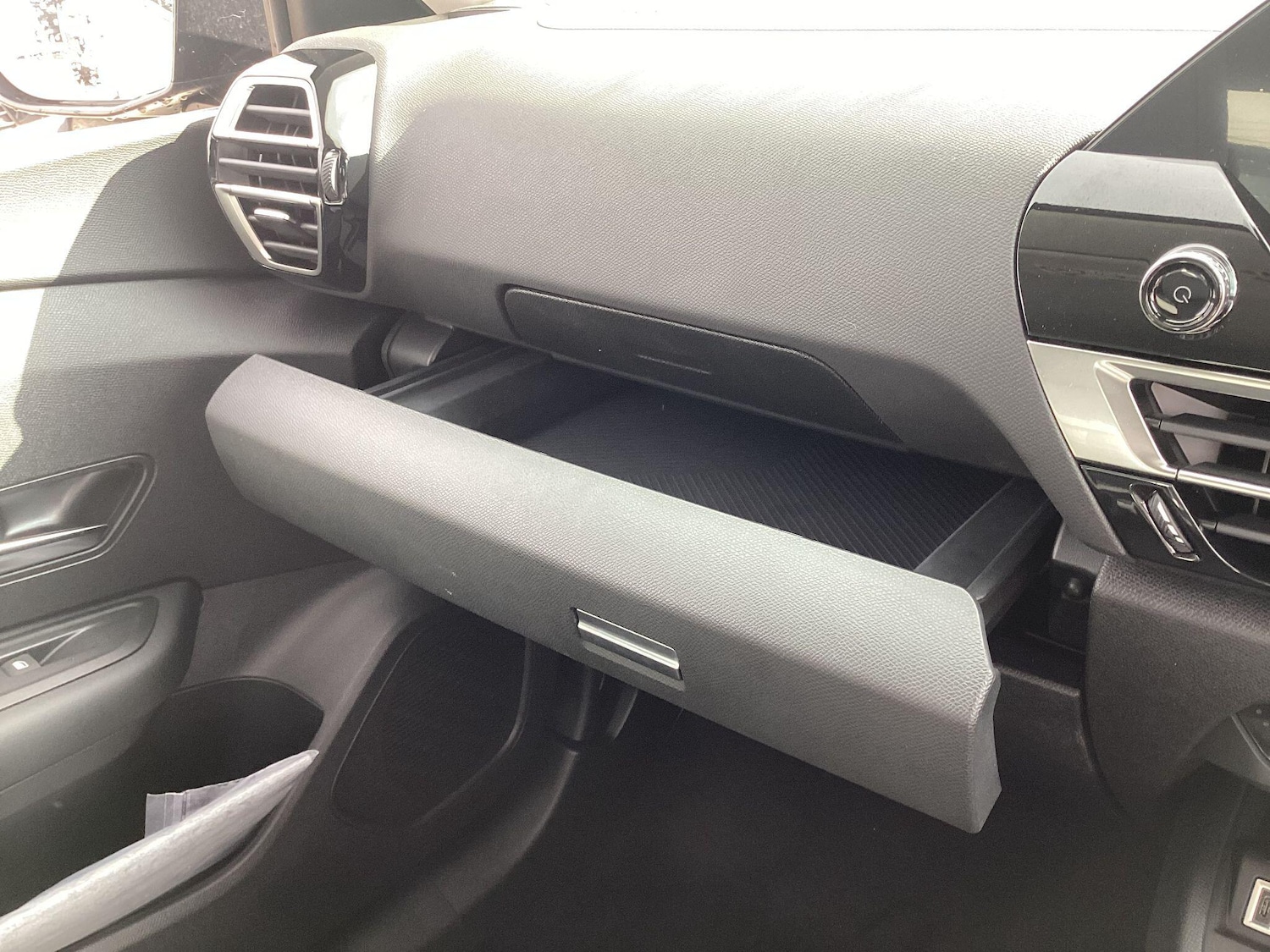 Used Citroen C4 2025 for sale - 76251009: Photo 33