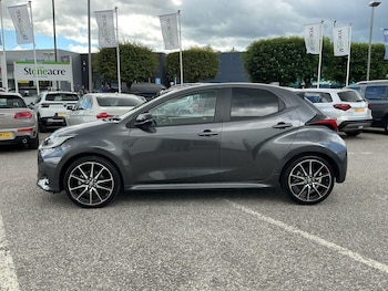 Used Toyota Yaris 2023 for sale - 78853896: Photo