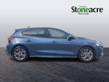 Used Ford Focus 2022 for sale - 76307489: Photo