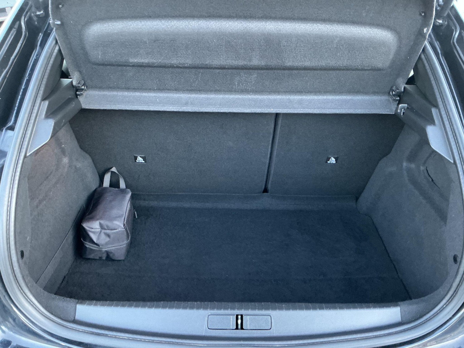 Used Peugeot 208 2022 for sale - 77166886: Photo 43