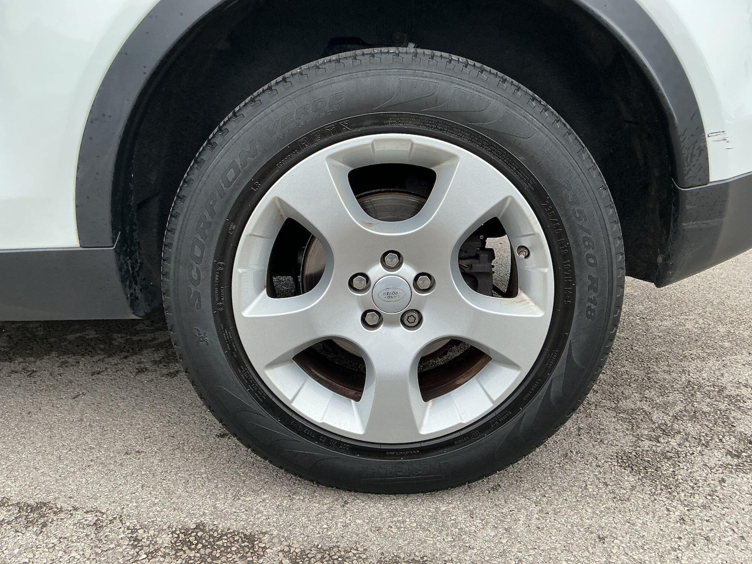 Used Land Rover Discovery Sport 2017 for sale - 76572360: Photo 9