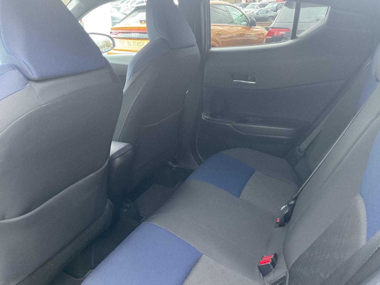 Used Toyota C-HR 2017 for sale - 78170440: Photo 14