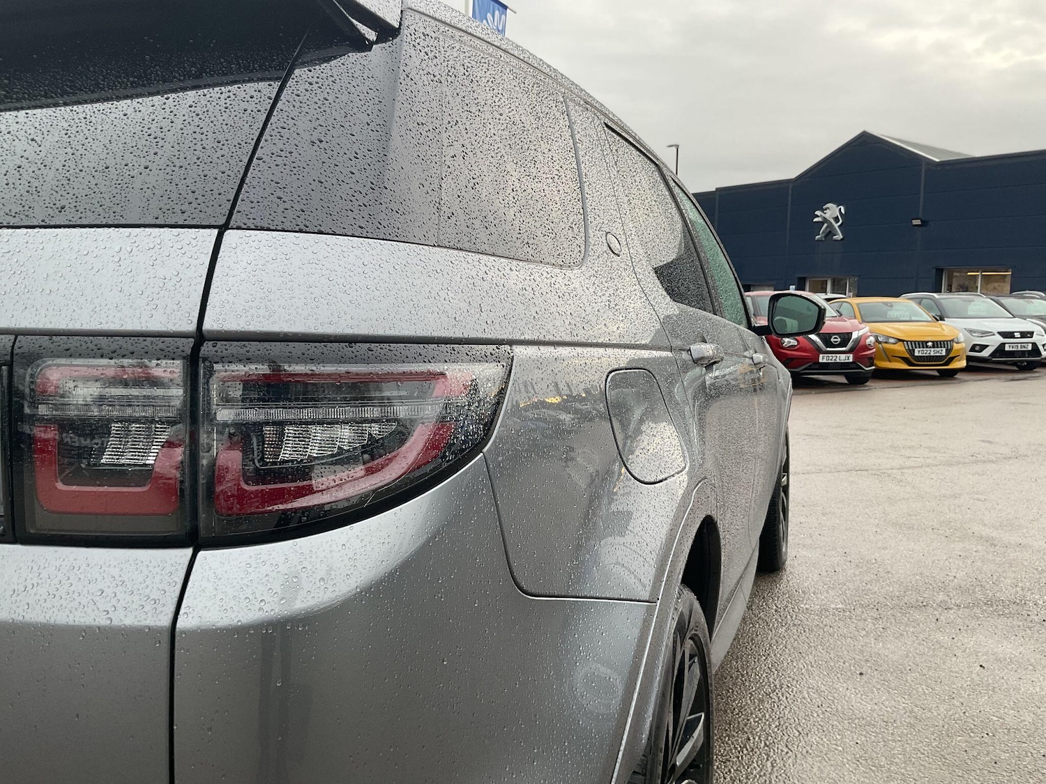 Used Land Rover Discovery Sport 2023 for sale - 77060126: Photo 11