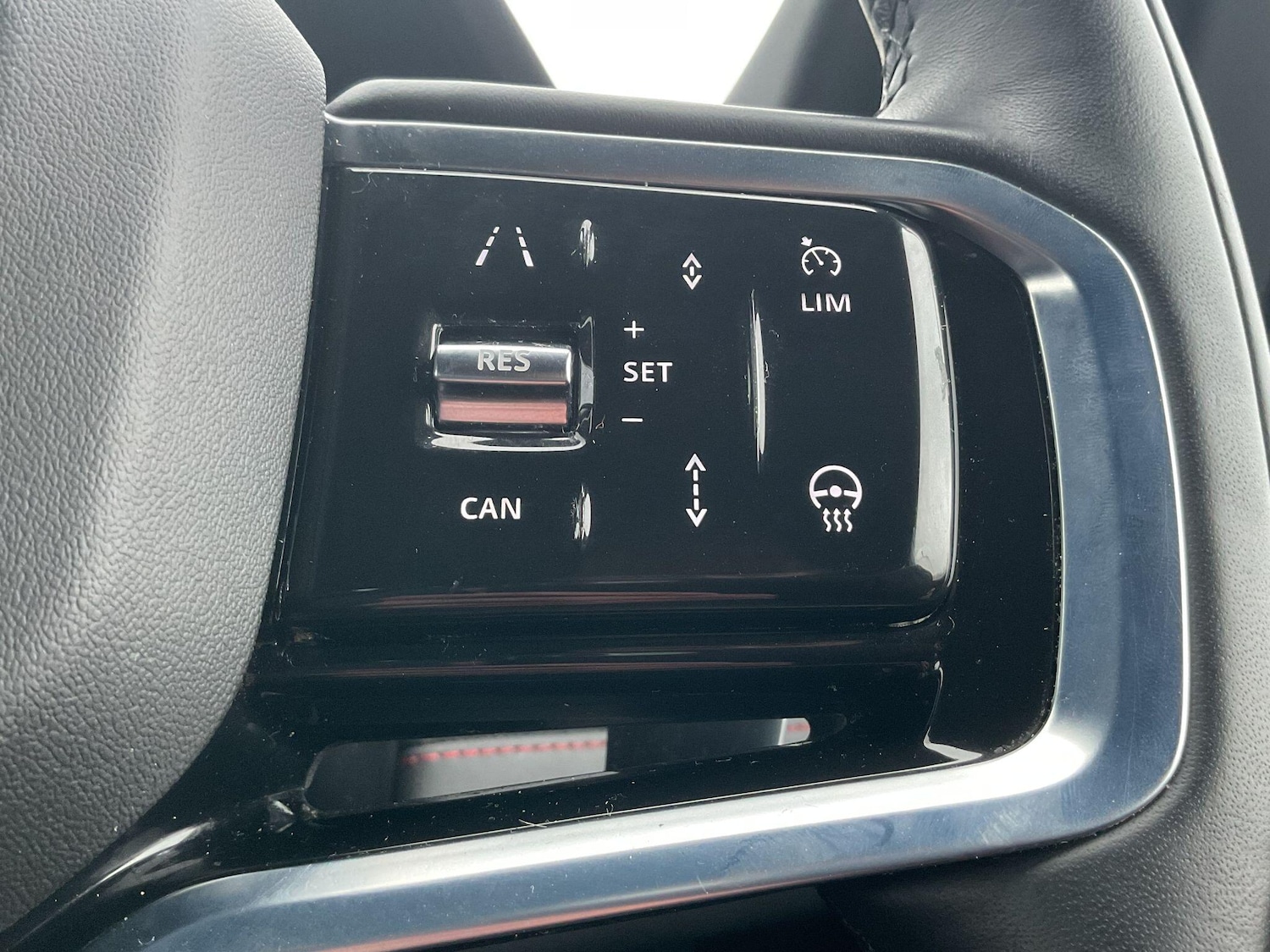 Used Land Rover Discovery Sport 2023 for sale - 77060126: Photo 28