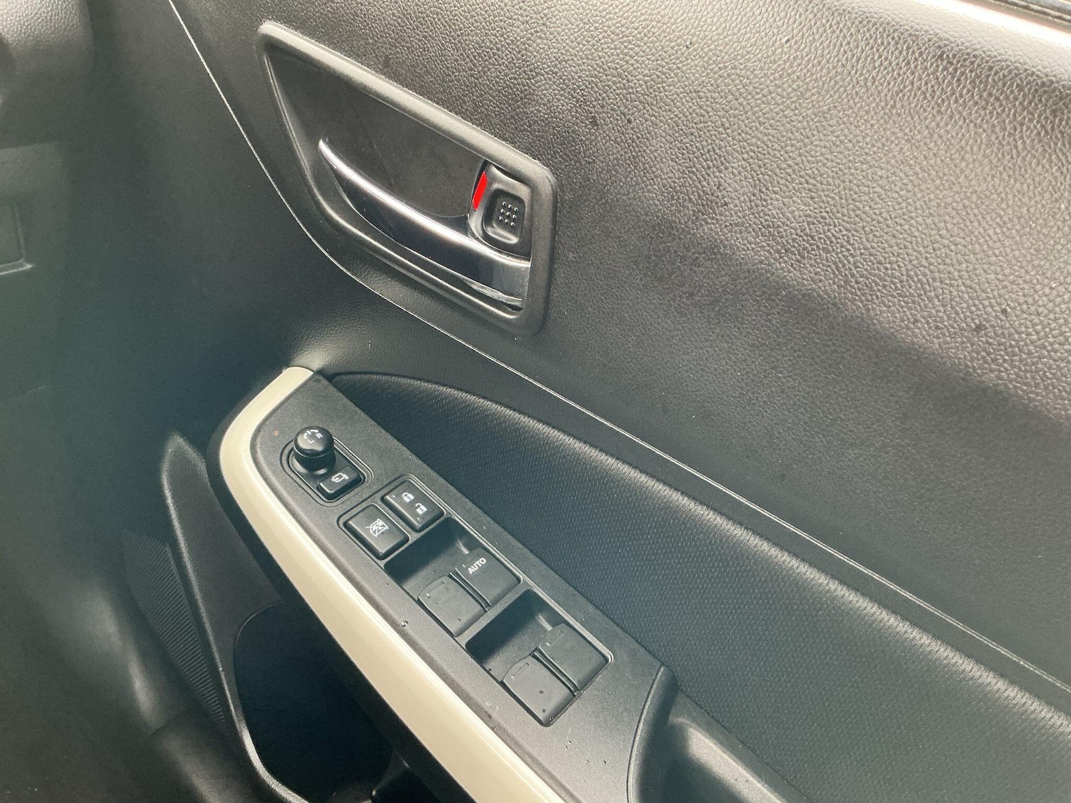 Used Suzuki Swift for sale - 78127929: Photo 26