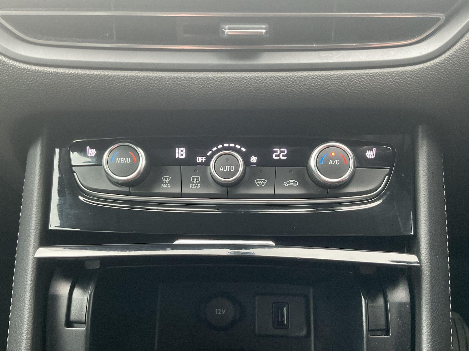 Used Vauxhall Grandland for sale - 78127348: Photo 39