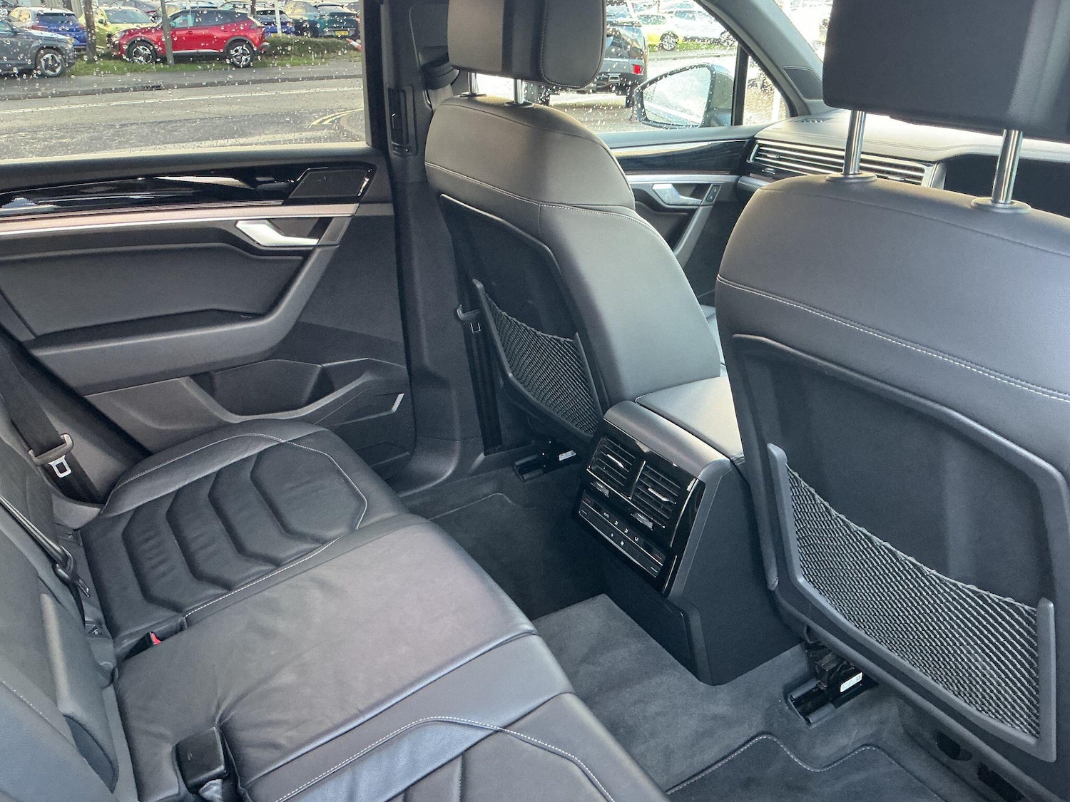 Used Volkswagen Touareg 2019 for sale - 77202425: Photo 24