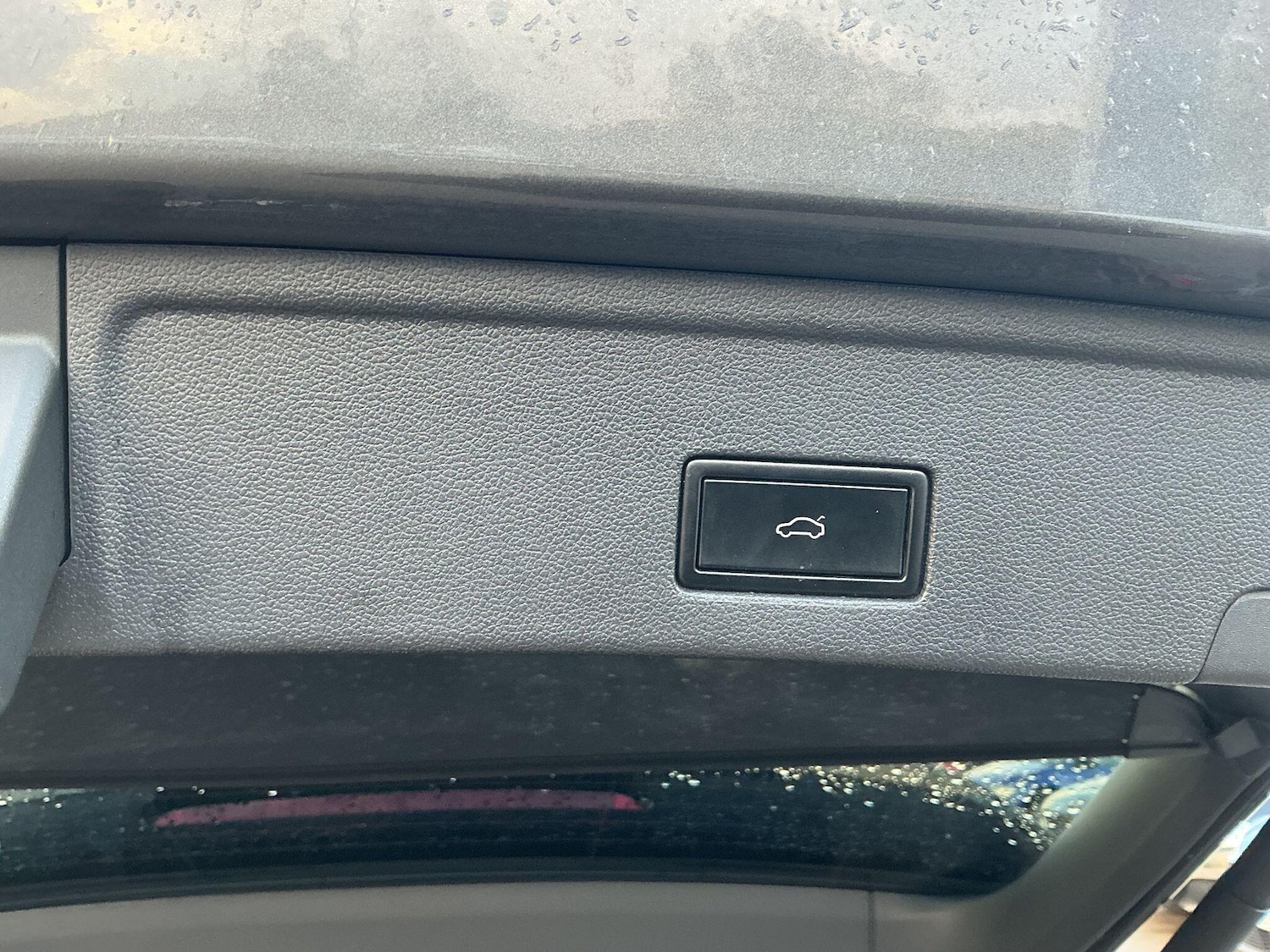 Used Volkswagen Touareg 2019 for sale - 77202425: Photo 27