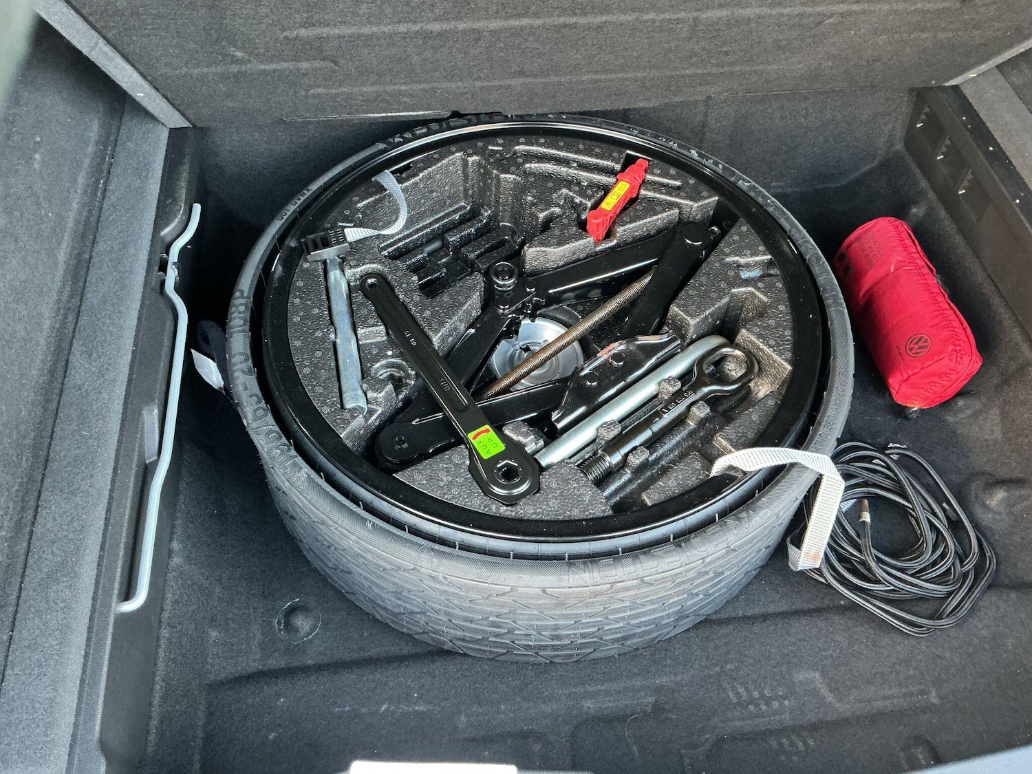 Used Volkswagen Touareg 2019 for sale - 77202425: Photo 29