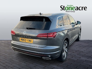 Used Volkswagen Touareg 2019 for sale - 77202425: Photo
